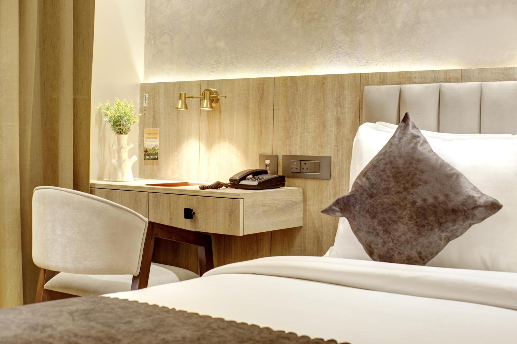 Saltstayz Premier - Near Golf Course Road & Sector 57 Gurgaon Extérieur photo