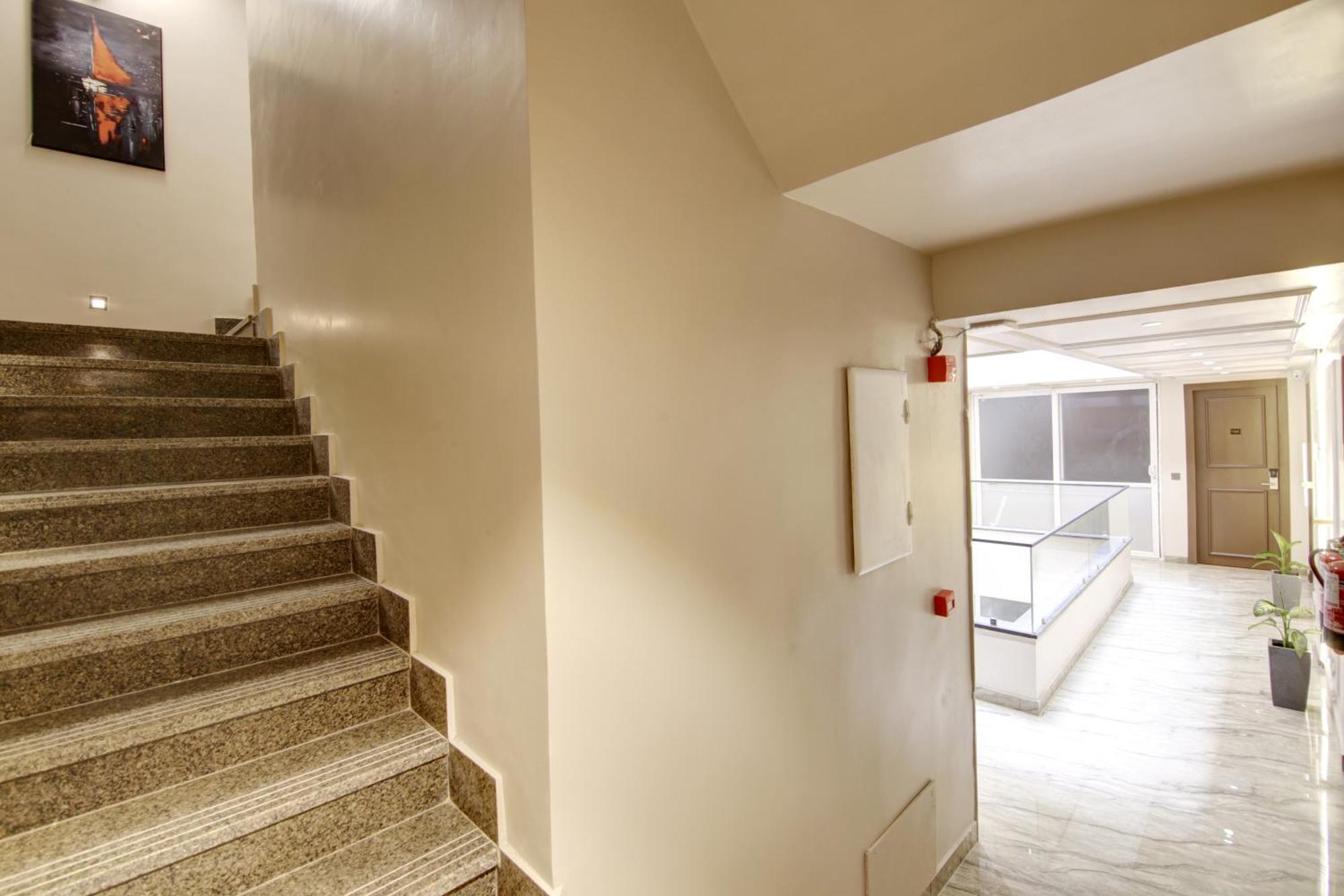 Saltstayz Premier - Near Golf Course Road & Sector 57 Gurgaon Extérieur photo