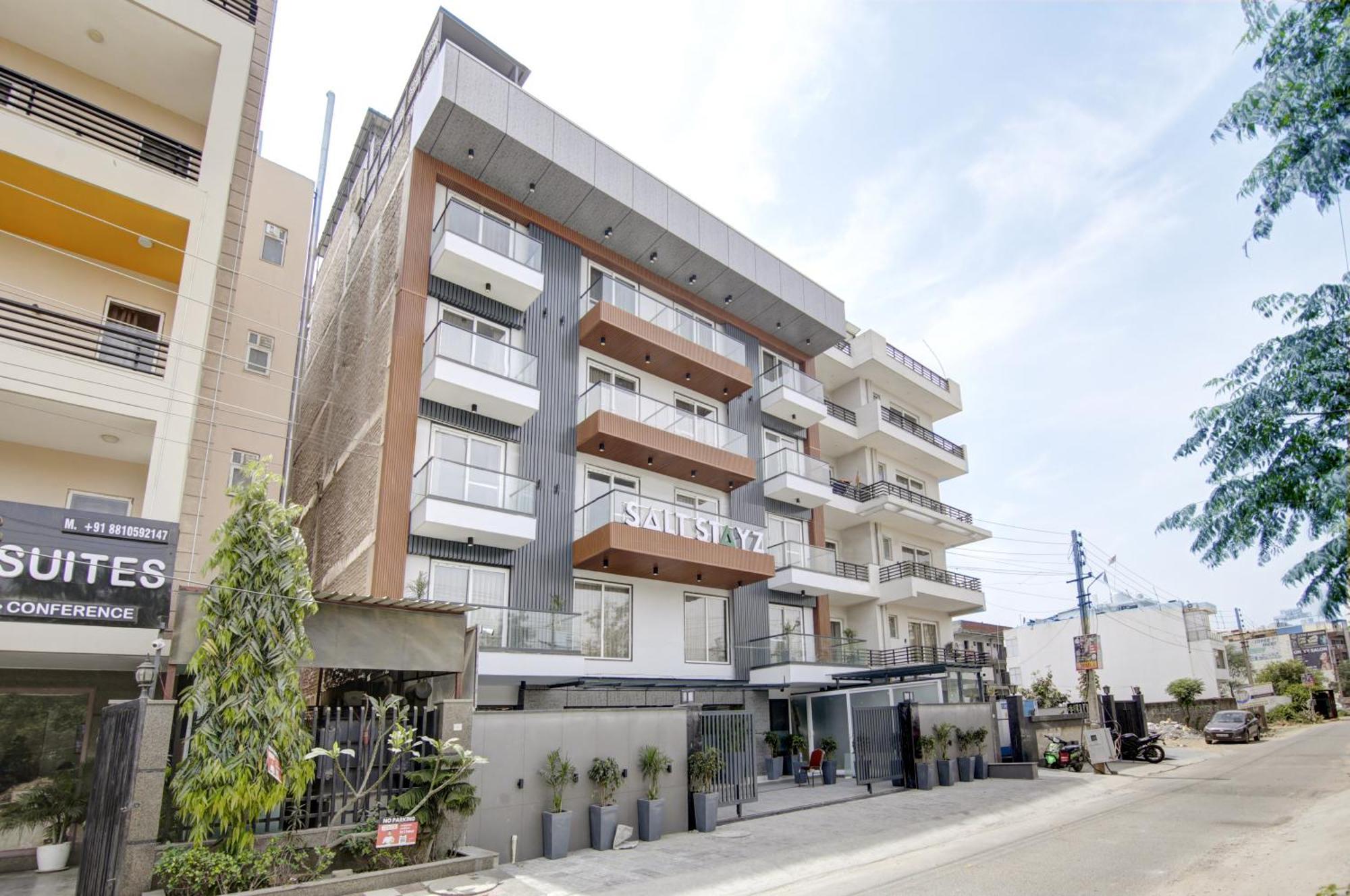 Saltstayz Premier - Near Golf Course Road & Sector 57 Gurgaon Extérieur photo